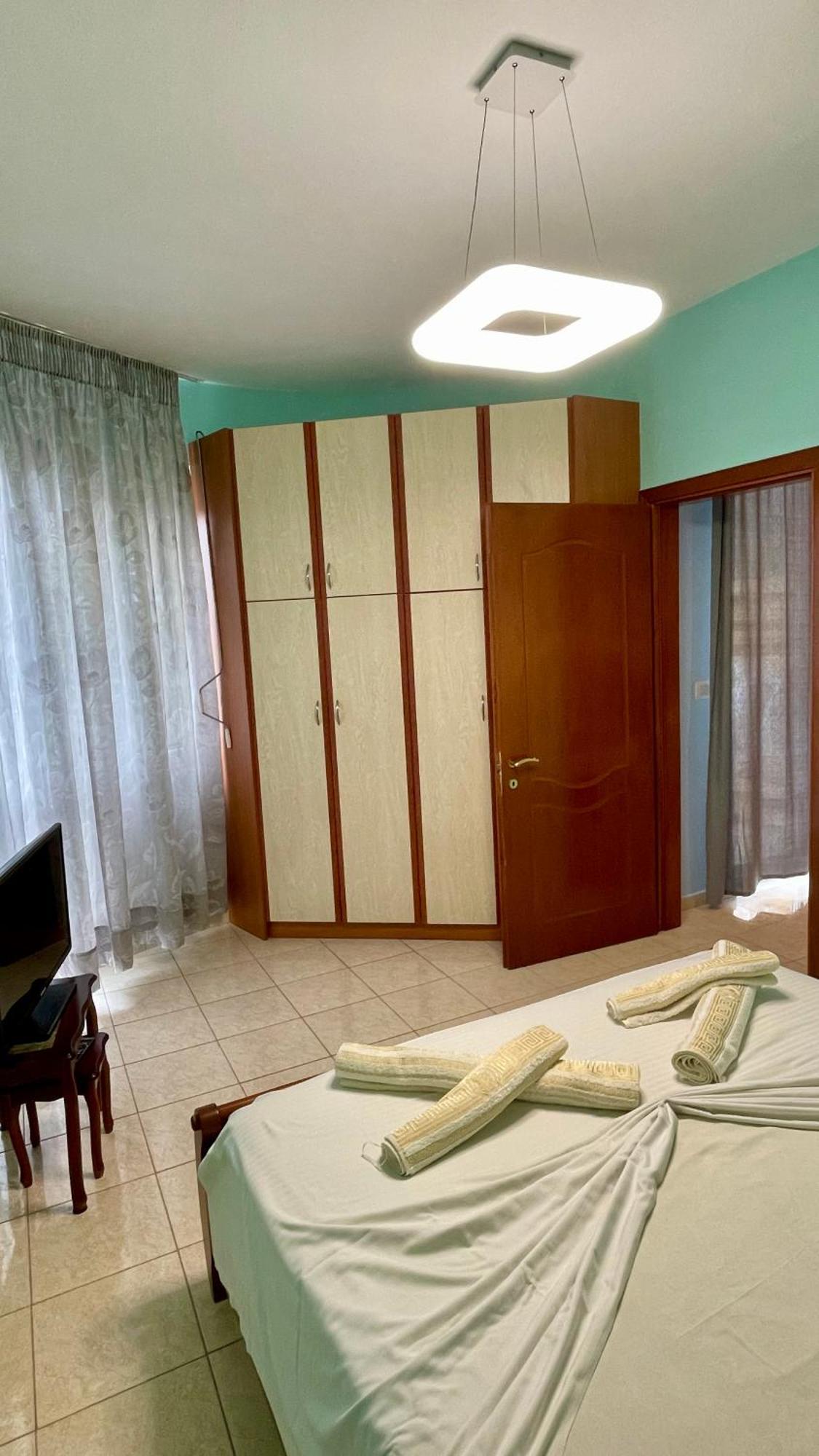 Sea Breeze Apartment Sarandë Eksteriør bilde